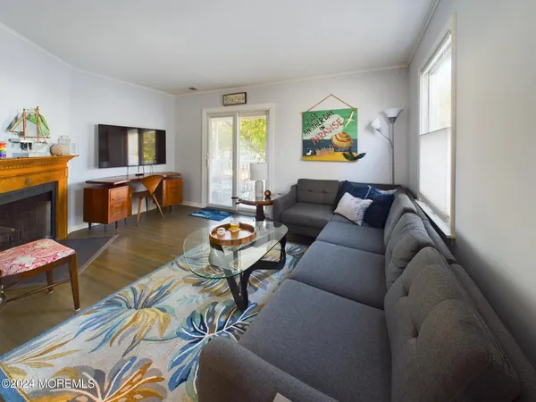 $2,500 | 107 Brinley Avenue, Unit 9, Bradley Beach, NJ 07720