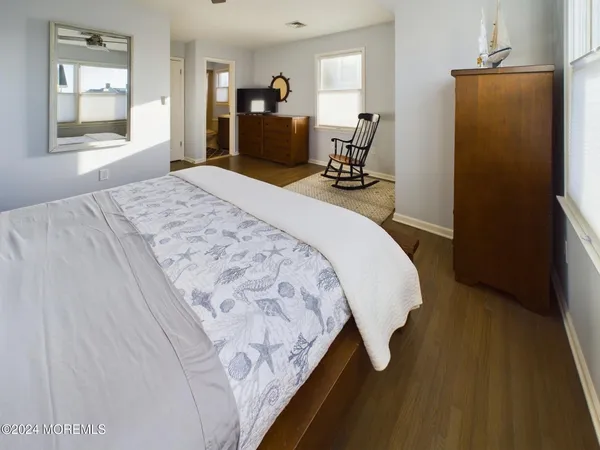 $2,500 | 107 Brinley Avenue, Unit 9, Bradley Beach, NJ 07720