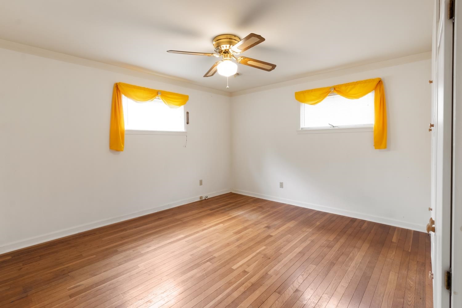 326 Old Mill Road Franklin Grove, IL 61031 - Photo 15 of 30 Gallery Image 15