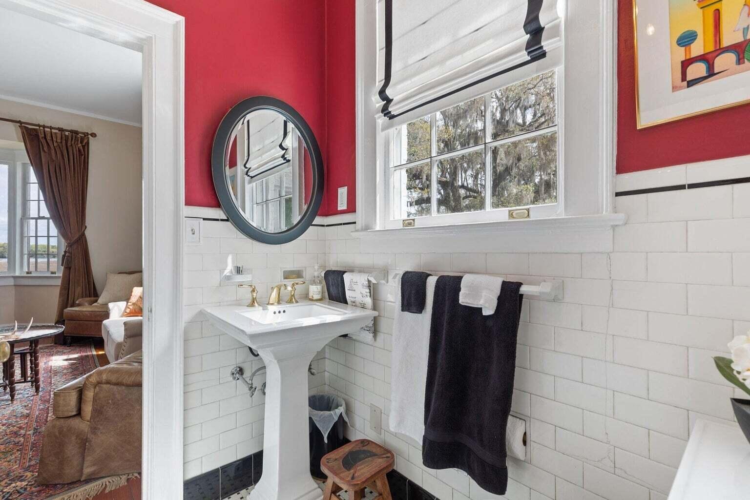 4136 Ashley River Road Charleston, SC 29414 - Photo 12 of 33 20250226182428828745000000-o