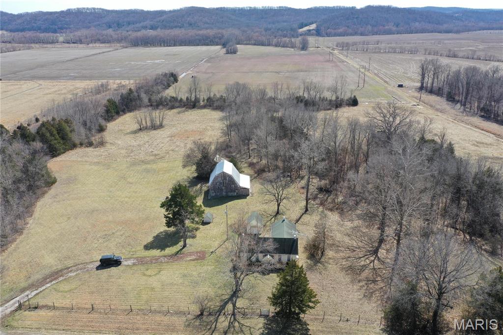 1139 Hwy J New Florence, MO 63363 - Photo 27 of 53