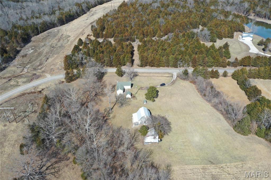 1139 Hwy J New Florence, MO 63363 - Photo 31 of 53