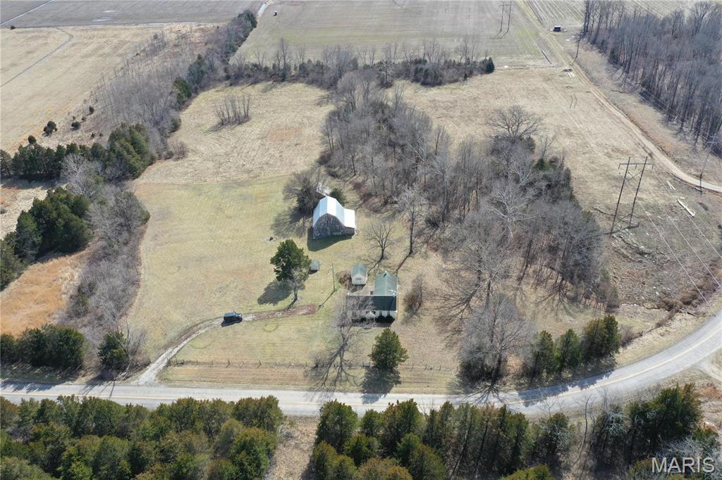 1139 Hwy J New Florence, MO 63363 - Photo 32 of 53