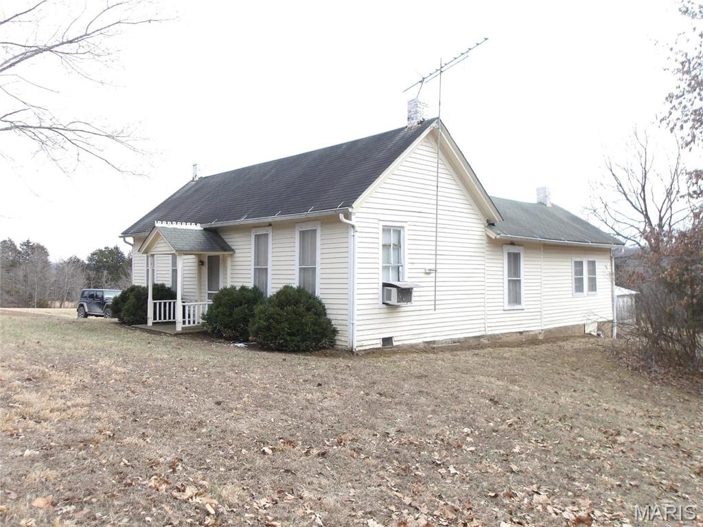 1139 Hwy J New Florence, MO 63363 - Photo 4 of 53