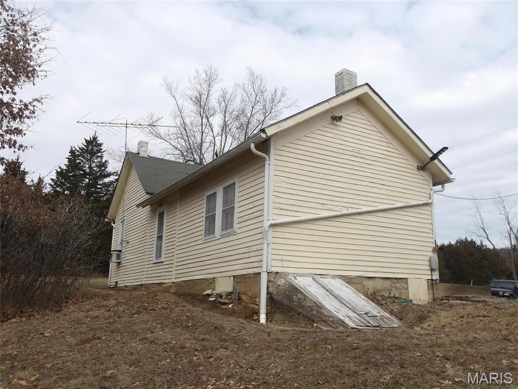 1139 Hwy J New Florence, MO 63363 - Photo 6 of 53