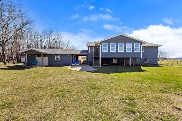 $629,900 | 2892 East 800 North, Lake Village, IN 46349