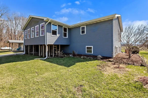 $629,900 | 2892 East 800 North, Lake Village, IN 46349