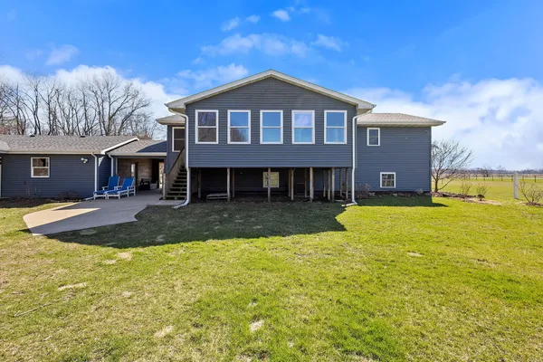 $629,900 | 2892 East 800 North, Lake Village, IN 46349