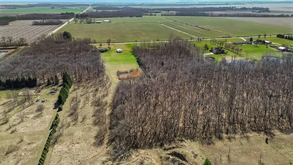 $629,900 | 2892 East 800 North, Lake Village, IN 46349