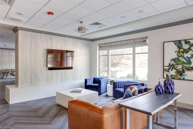 $1,490 | 111 Edgeway Drive, Unit B1 3, Winston-Salem, NC 27104