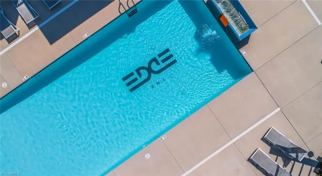 $1,490 | 111 Edgeway Drive, Unit B1 3, Winston-Salem, NC 27104