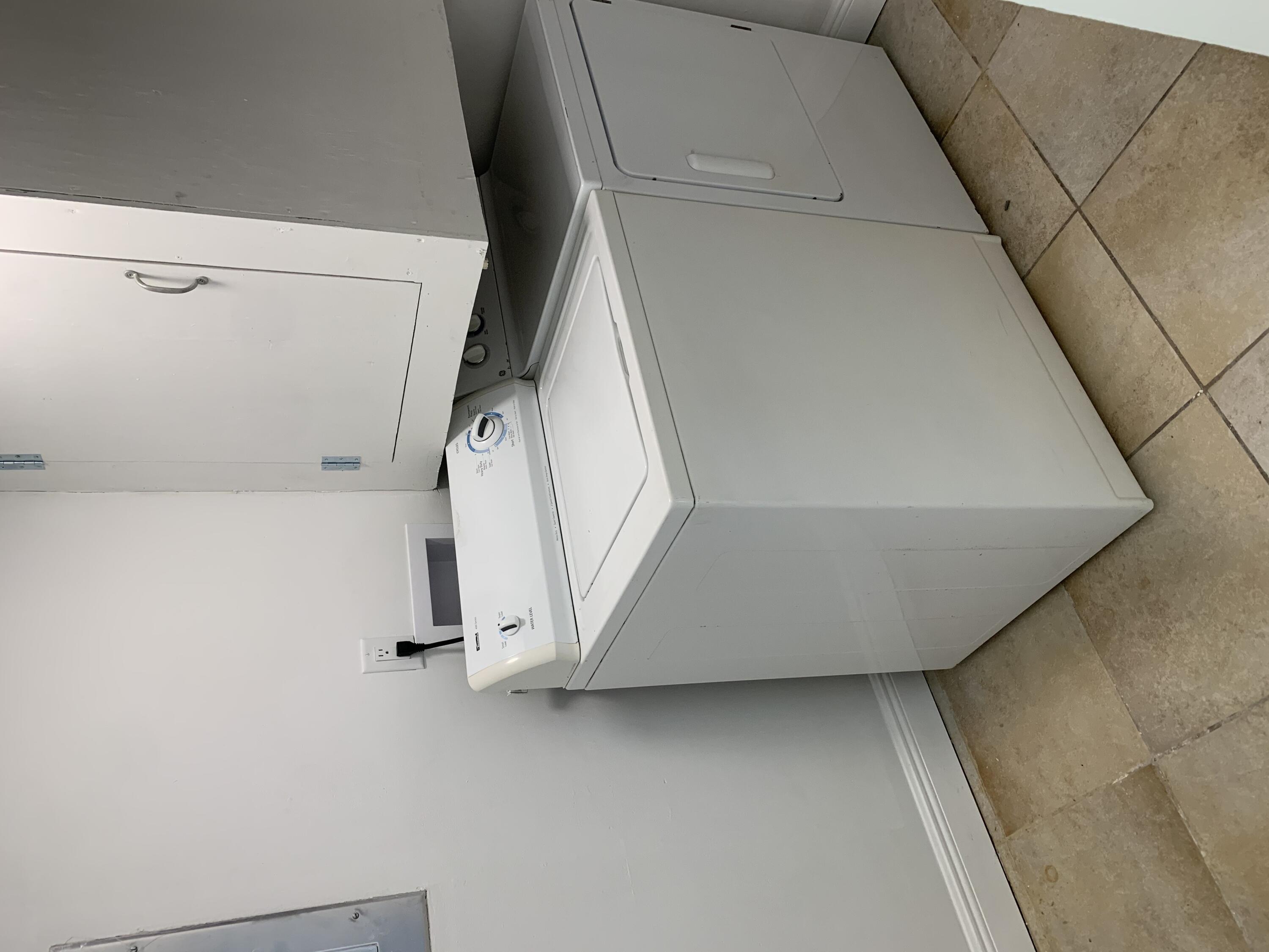 523 Colonial Road, Unit A B West Palm Beach, FL 33405 - Photo 9 of 11 a view of a room with a white door