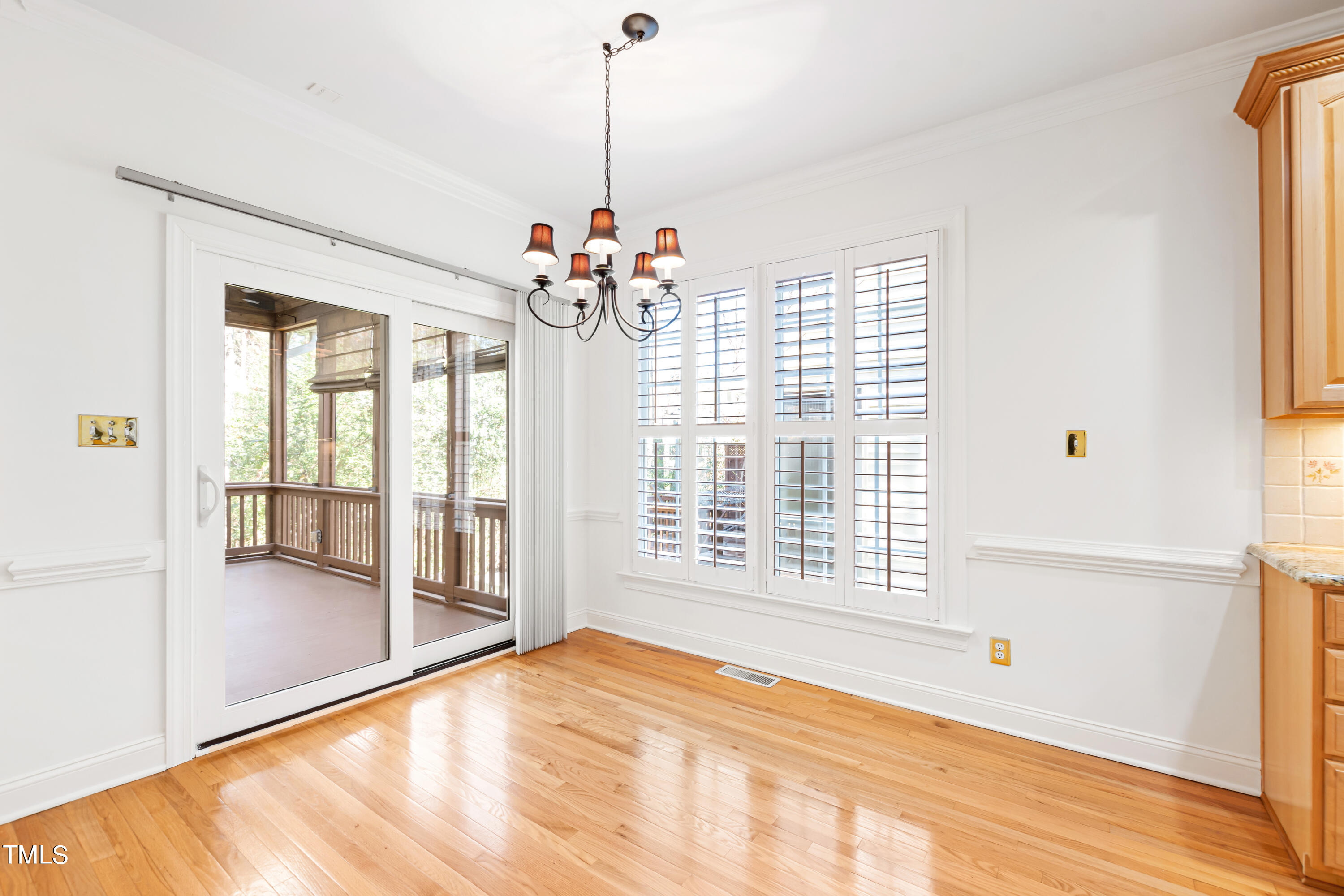 7412 Fontana Ridge Lane Raleigh, NC 27613 - Photo 17 of 52 Dining