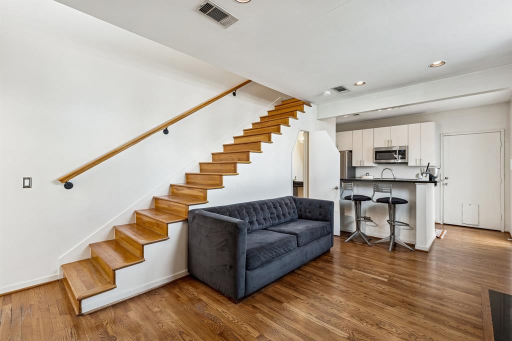 4134 Travis Street, Unit 1 Dallas, TX 75204 - Photo 4 of 27