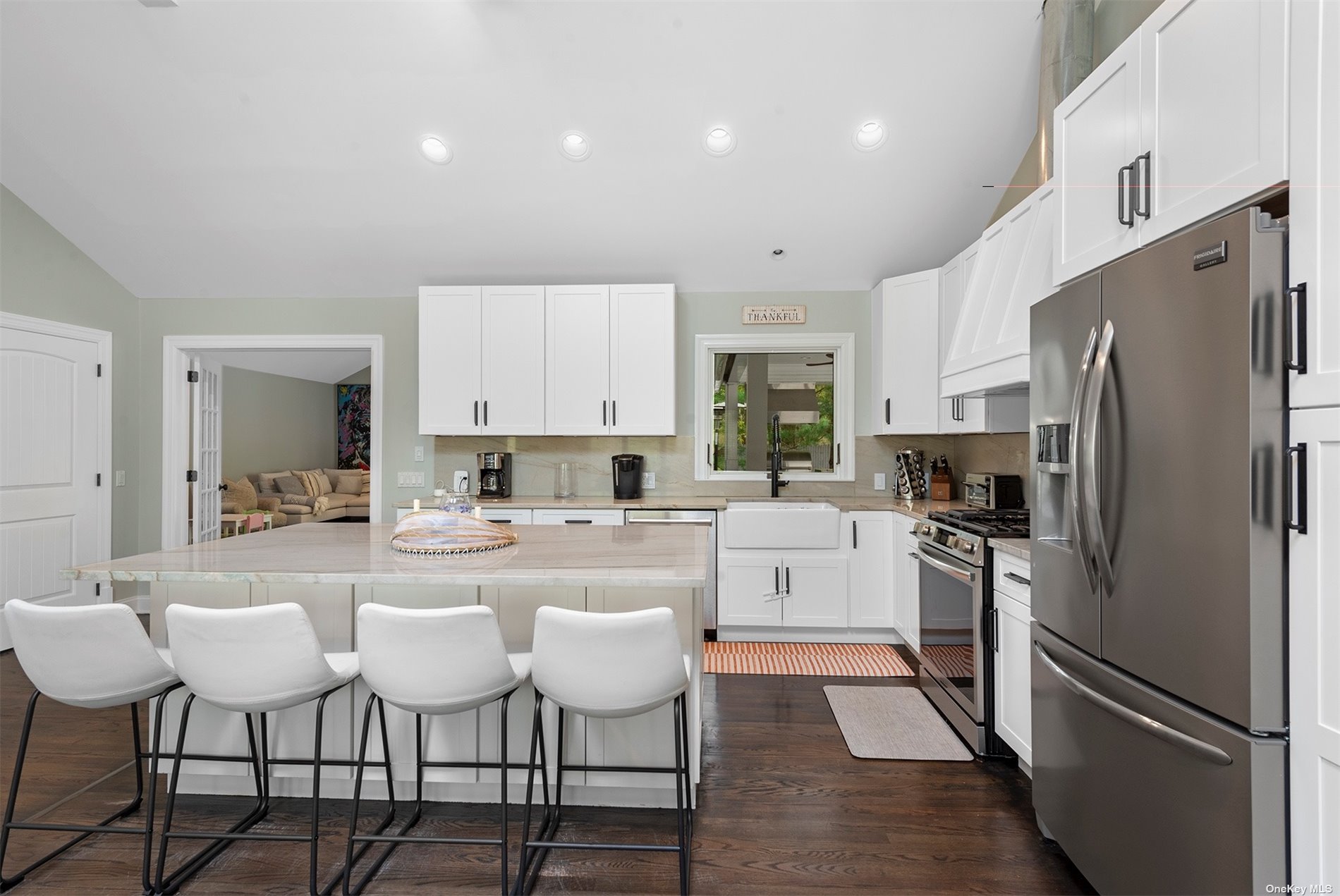 541 Wainscott, undefined 00000 - Photo 7 of 18