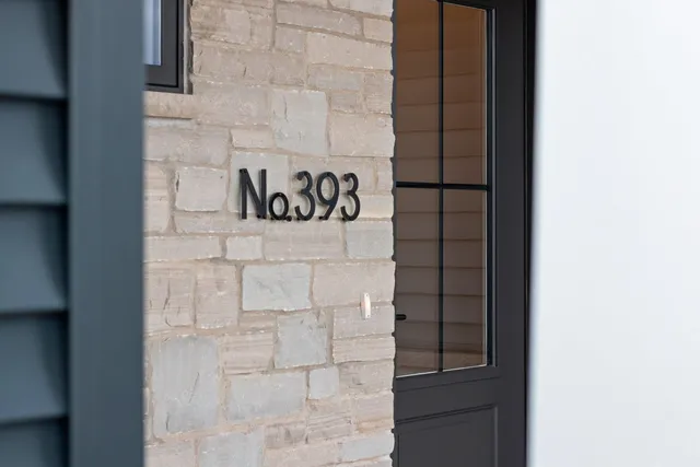 $739,900 | 393 Farmhouse Lane, Combined Locks, WI 54113