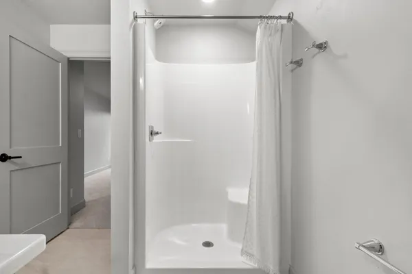 $739,900 | 393 Farmhouse Lane, Combined Locks, WI 54113