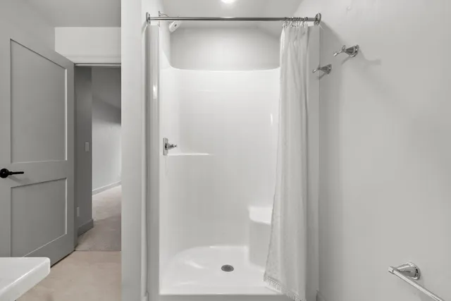 $739,900 | 393 Farmhouse Lane, Combined Locks, WI 54113