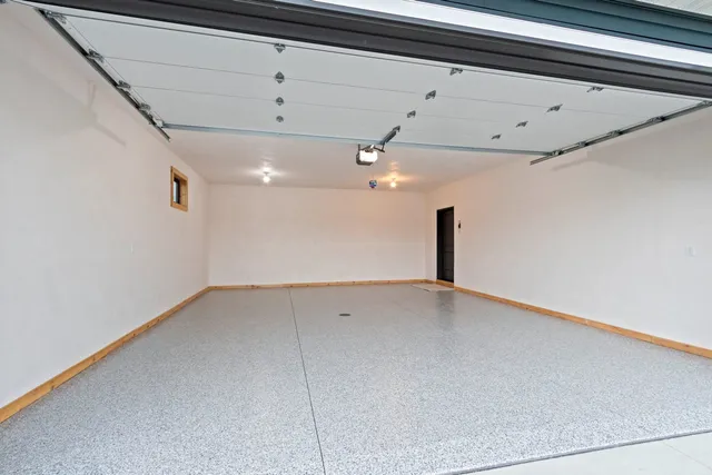 $739,900 | 393 Farmhouse Lane, Combined Locks, WI 54113