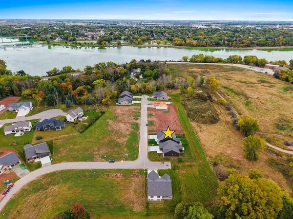 $739,900 | 393 Farmhouse Lane, Combined Locks, WI 54113