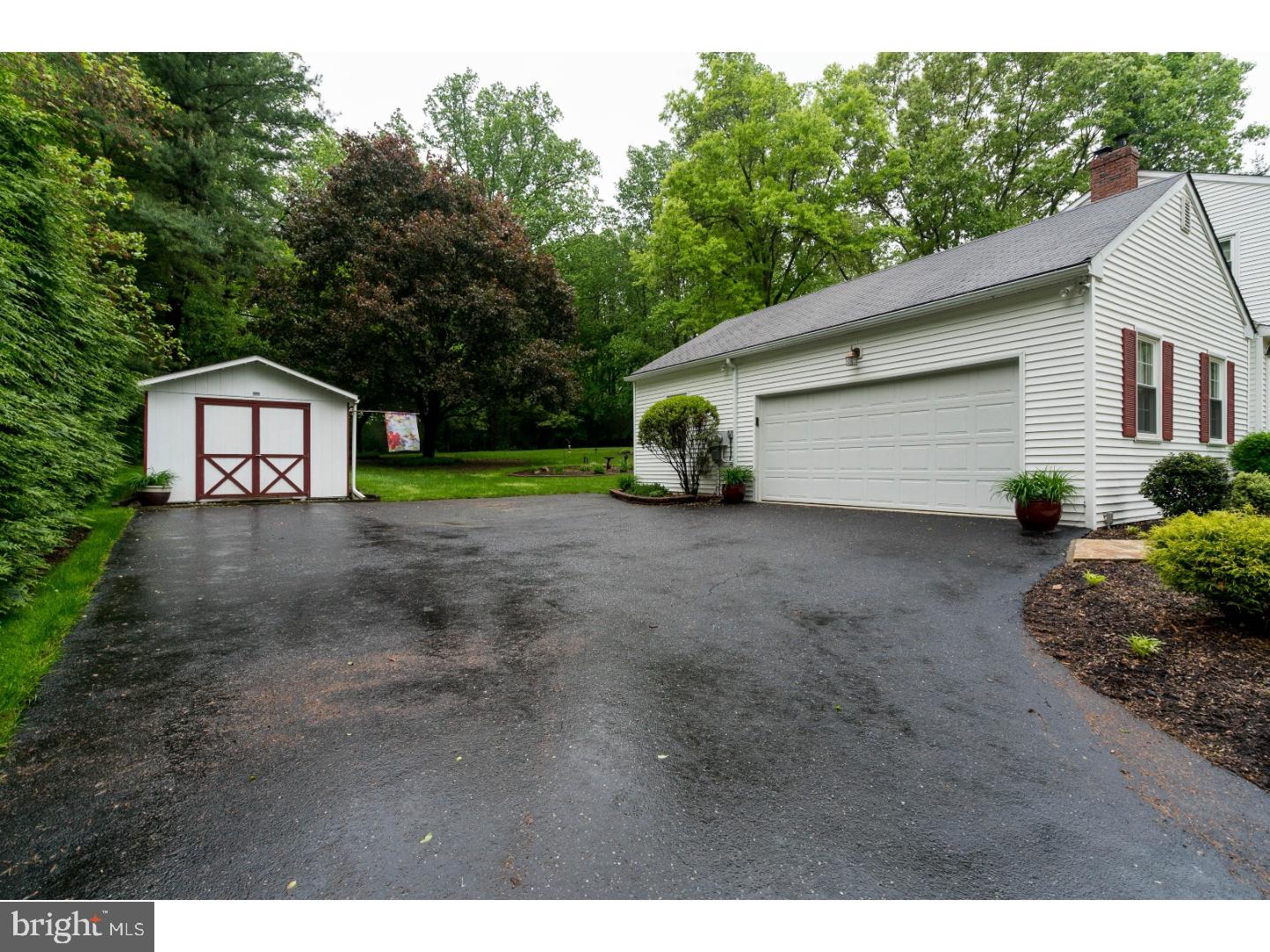 769 Marlboro Spring Road Kennett Square, PA 19348 - Photo 3 of 25 Garage