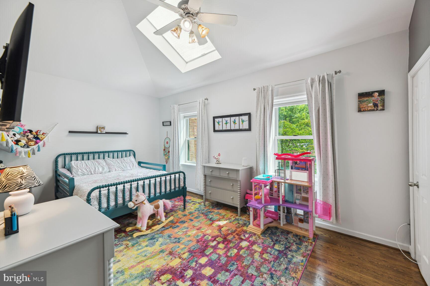 5015 V Street Northwest Washington, DC 20007 - Photo 14 of 32