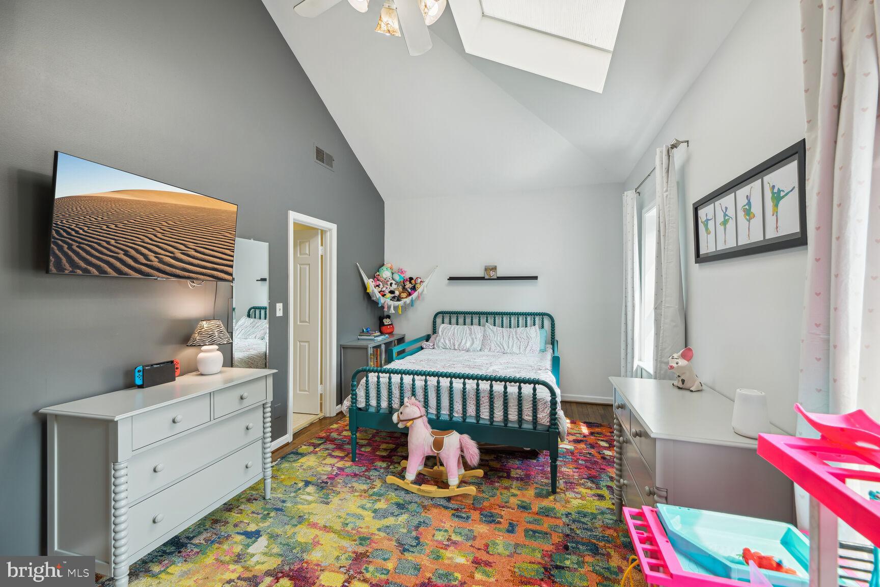 5015 V Street Northwest Washington, DC 20007 - Photo 15 of 32