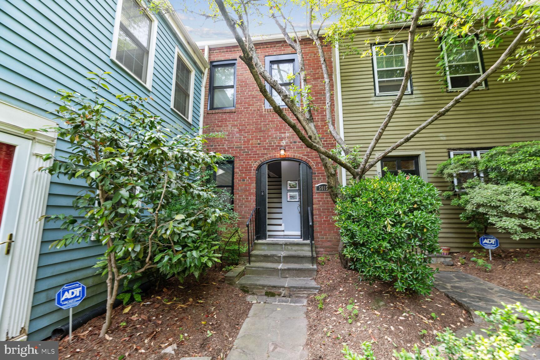 5015 V Street Northwest Washington, DC 20007 - Photo 26 of 32