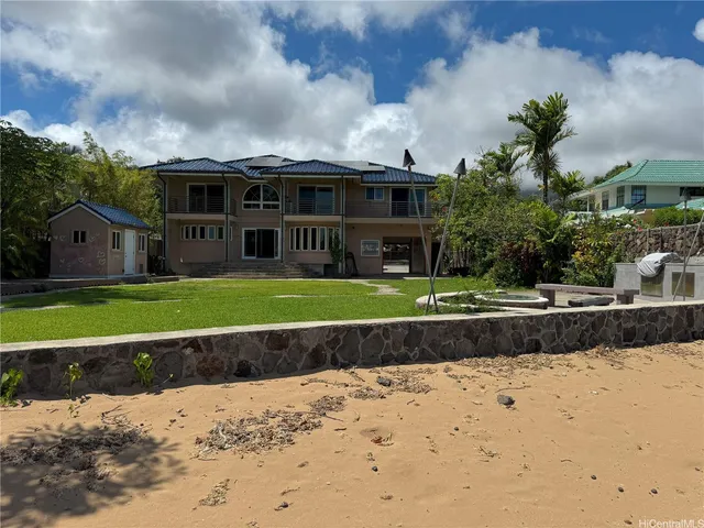 a view of swimming pool and lake view