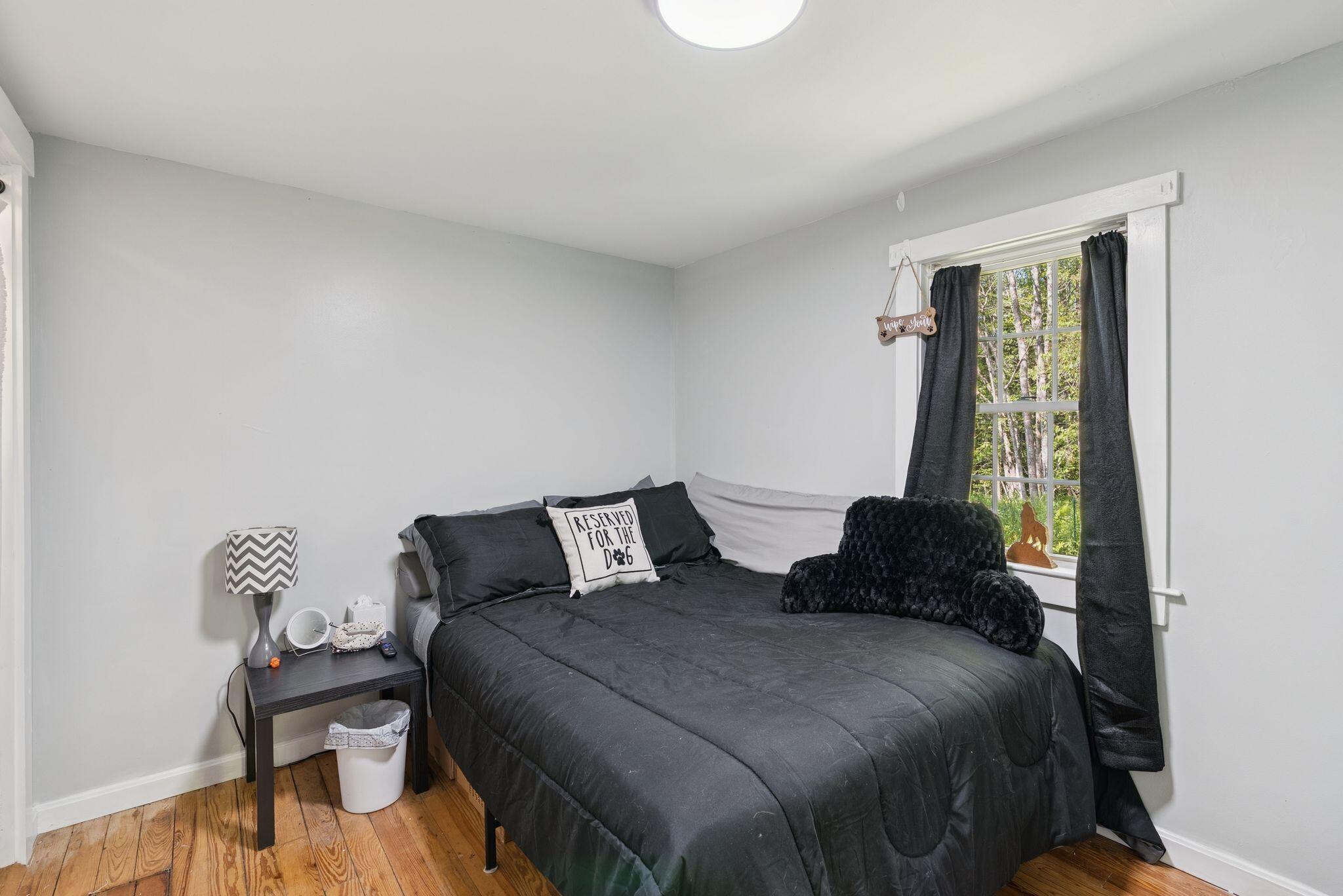 226 Seal Harbor Road Spruce Head, ME 04859 - Photo 19 of 47 First Floor Bedroom