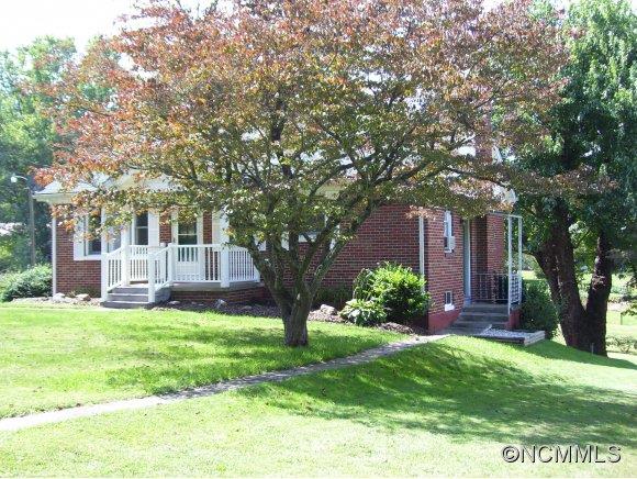 56 Rash Road Asheville, NC 28806 - Photo 2 of 18 Gallery Image 2