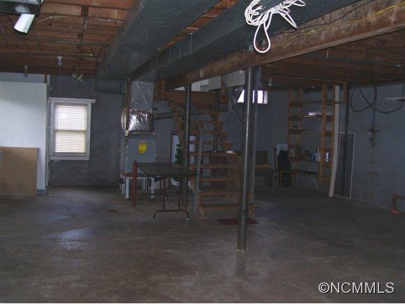 56 Rash Road Asheville, NC 28806 - Photo 7 of 18 Gallery Image 7