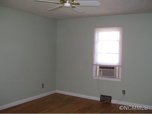 56 Rash Road Asheville, NC 28806 - Photo 9 of 18 Gallery Image 9