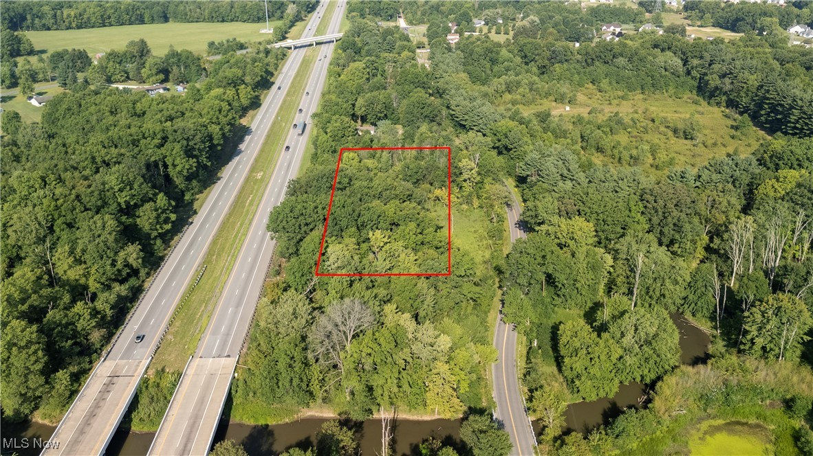 V/l Lynn Road Ravenna, OH 44266 - Photo 2 of 5 property lines are approximate.
