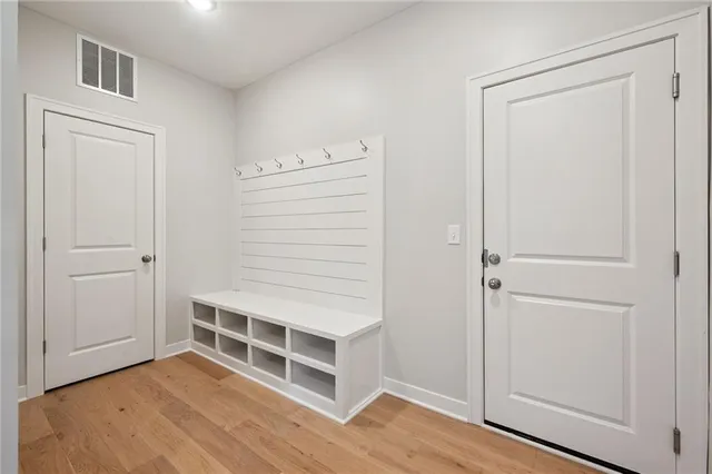 $653,950 | 903 Reed Drive, Raymore, MO 64083