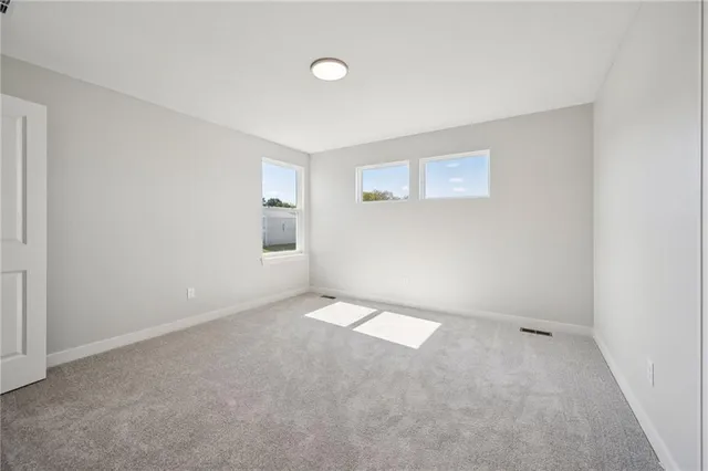 $653,950 | 903 Reed Drive, Raymore, MO 64083