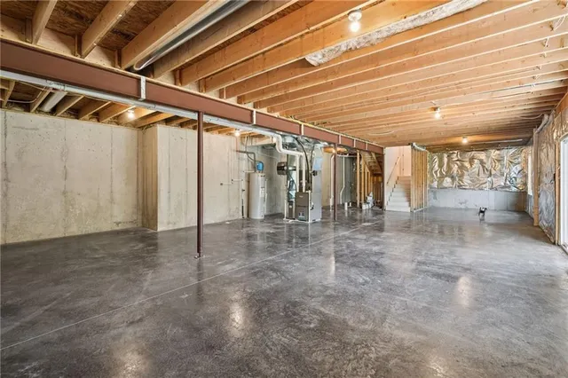 $653,950 | 903 Reed Drive, Raymore, MO 64083