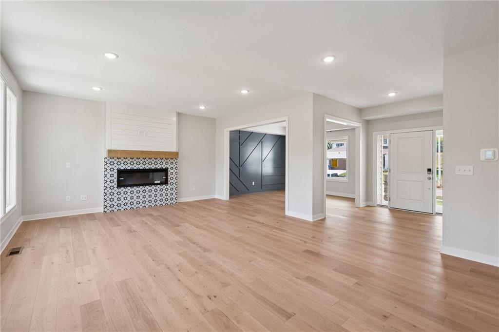 903 Reed Drive Raymore, MO 64083 - Photo 5 of 36