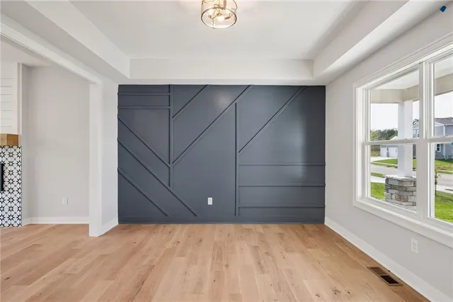 $653,950 | 903 Reed Drive, Raymore, MO 64083