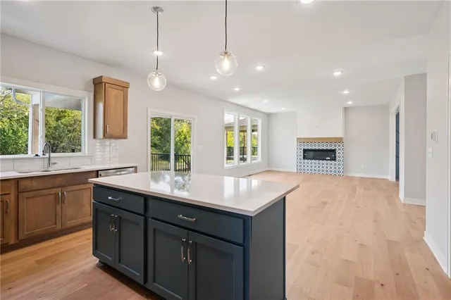 $653,950 | 903 Reed Drive, Raymore, MO 64083