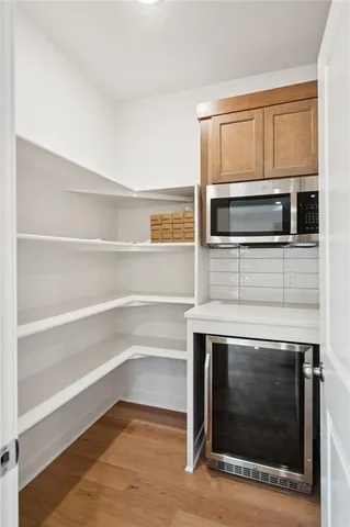 $653,950 | 903 Reed Drive, Raymore, MO 64083