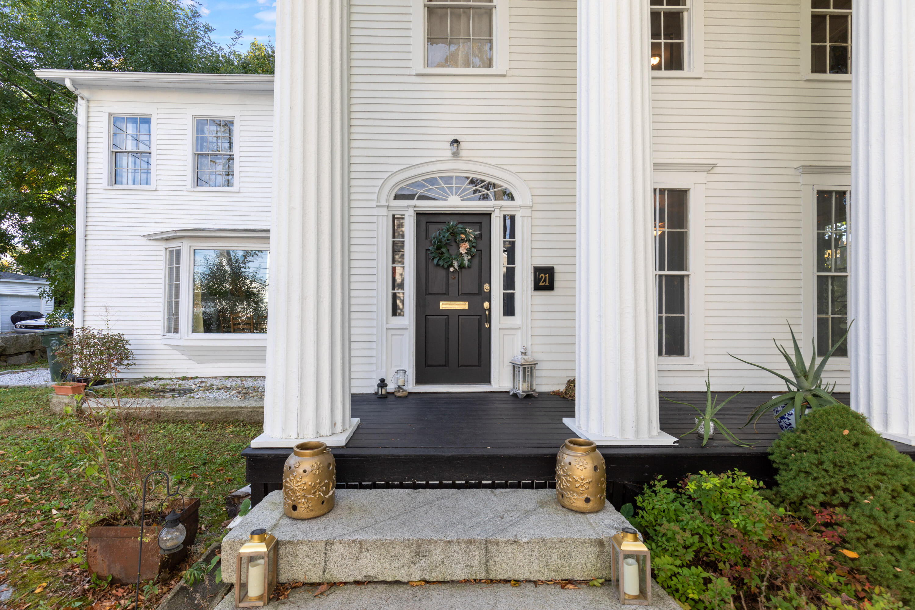 21 High Street Saco, ME 04072 - Photo 3 of 51 21 High St Saco_005