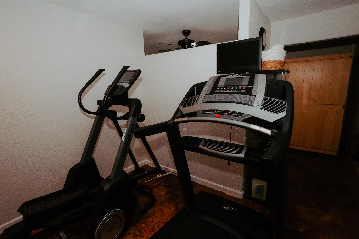 1325 Boole Road Applegate, CA 95703 - Photo 27 of 54