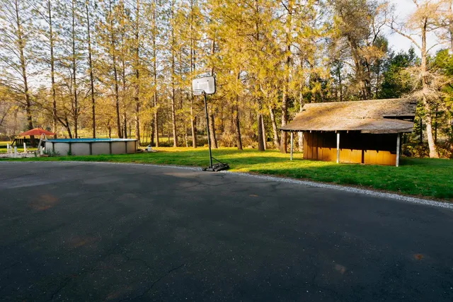 $1,095,000 | 1325 Boole Road, Applegate, CA 95703