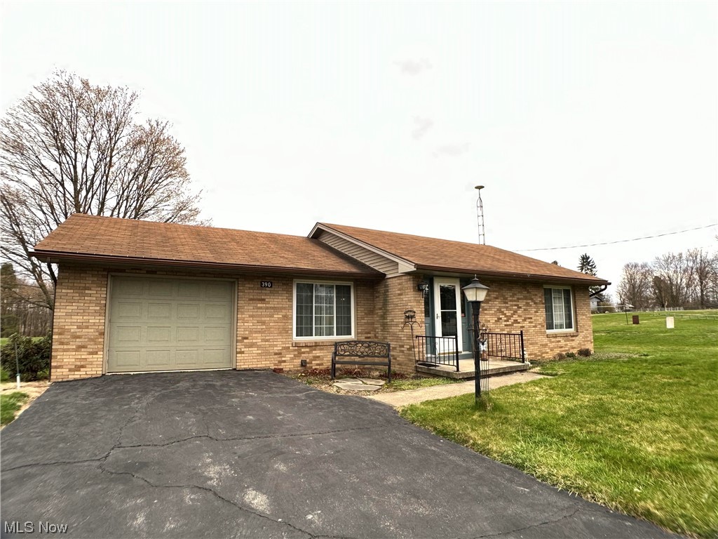 390 Valley Road Salem, OH 44460 - Photo 1 of 33