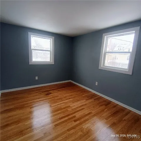 $1,250 | 113 Dearborn Place, Syracuse, NY 13205