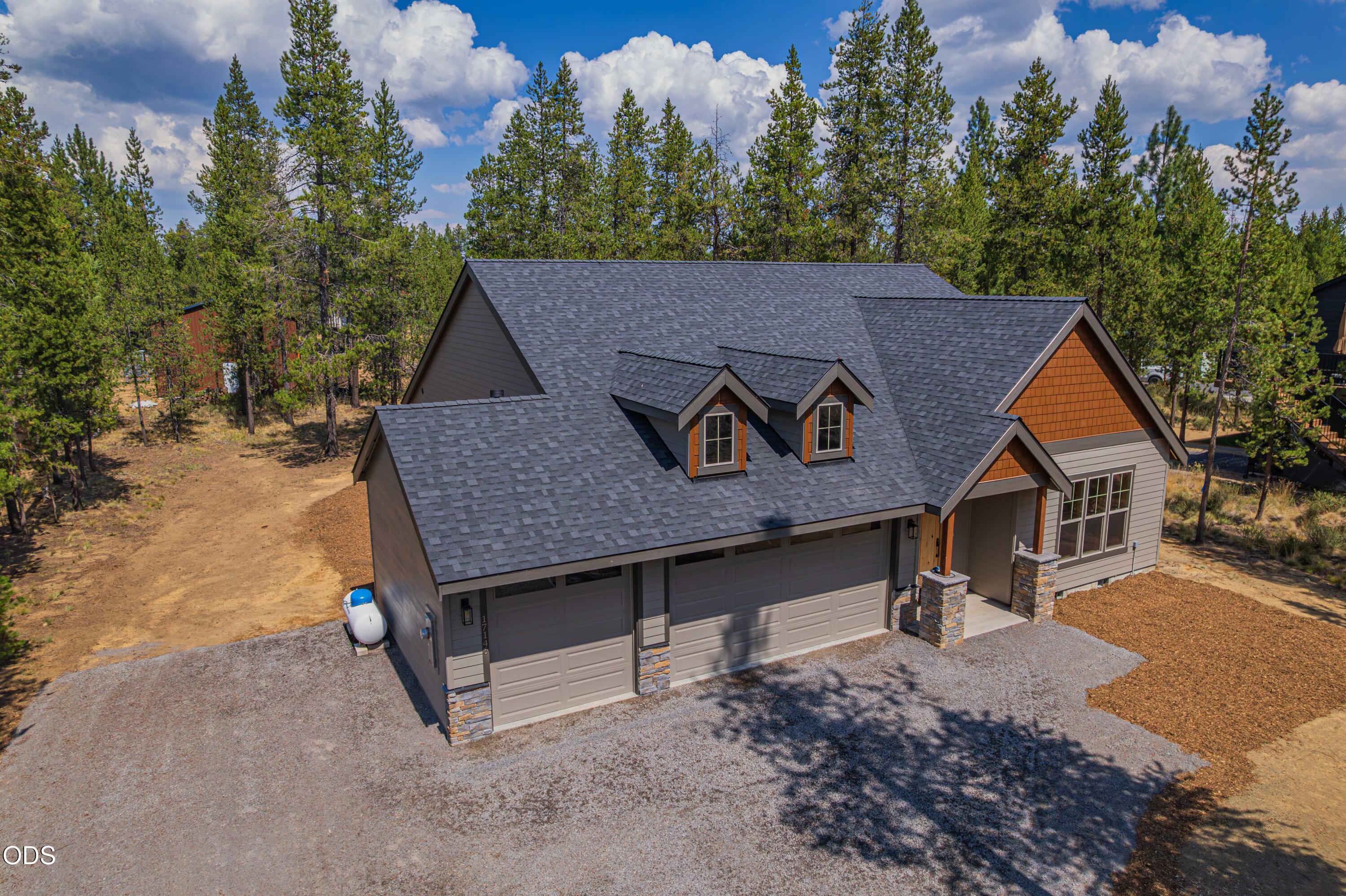 17146 Covina Road Bend, OR 97707 - Photo 3 of 36 Gallery Image 3