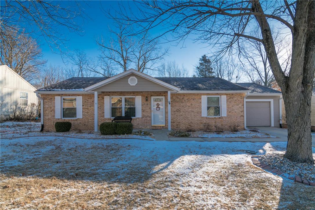 34 Innsbruck Lane Shiloh, IL 62221 - Photo 1 of 27 Gallery Image 1