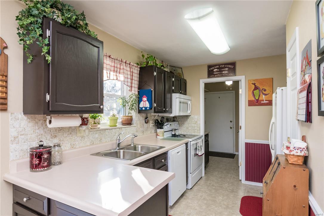 34 Innsbruck Lane Shiloh, IL 62221 - Photo 10 of 27 Gallery Image 10