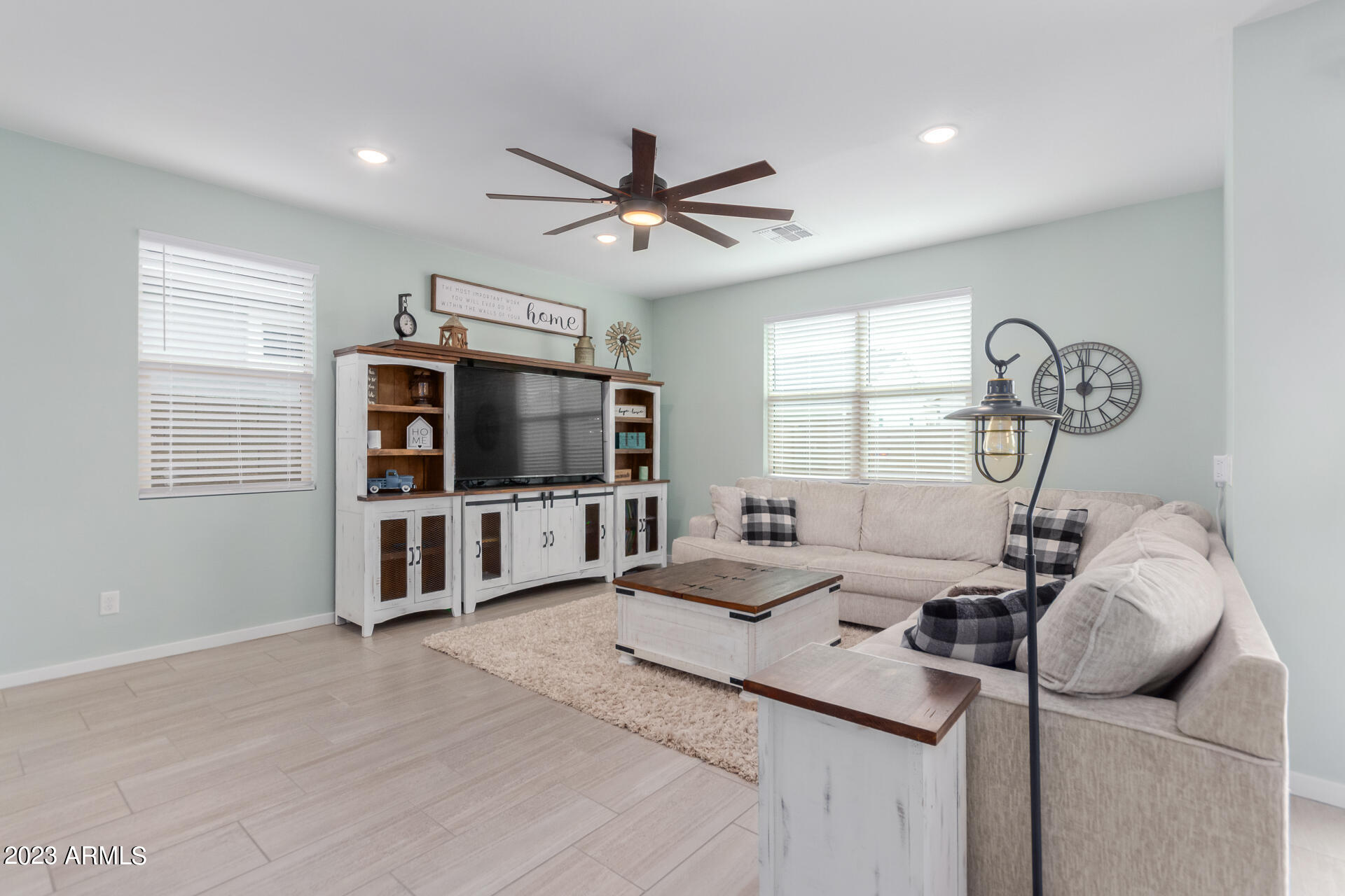 22567 East Rosa Road Queen Creek, AZ 85142 - Photo 5 of 30 08-Rosa